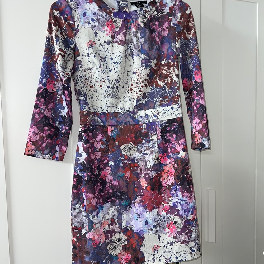 H&M mini dress size US 4